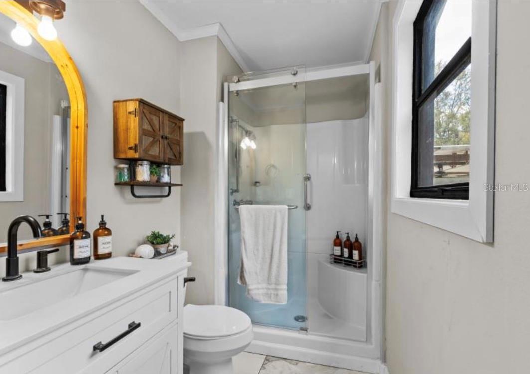 Image 26 of 50 For 11975 162nd Terrace