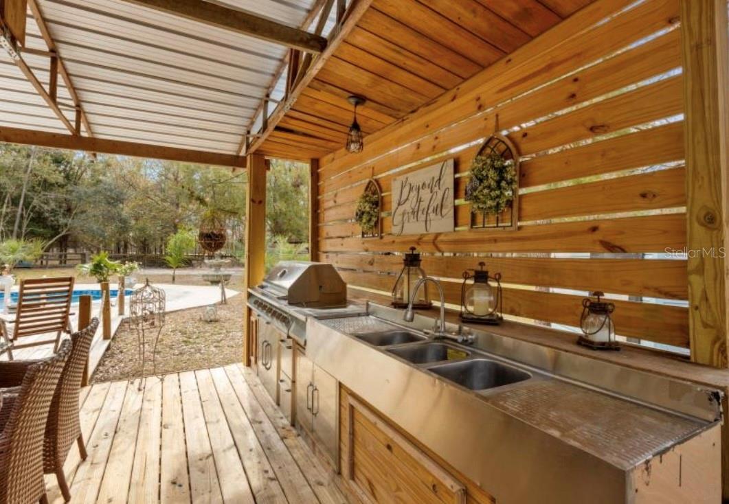 Image 27 of 50 For 11975 162nd Terrace