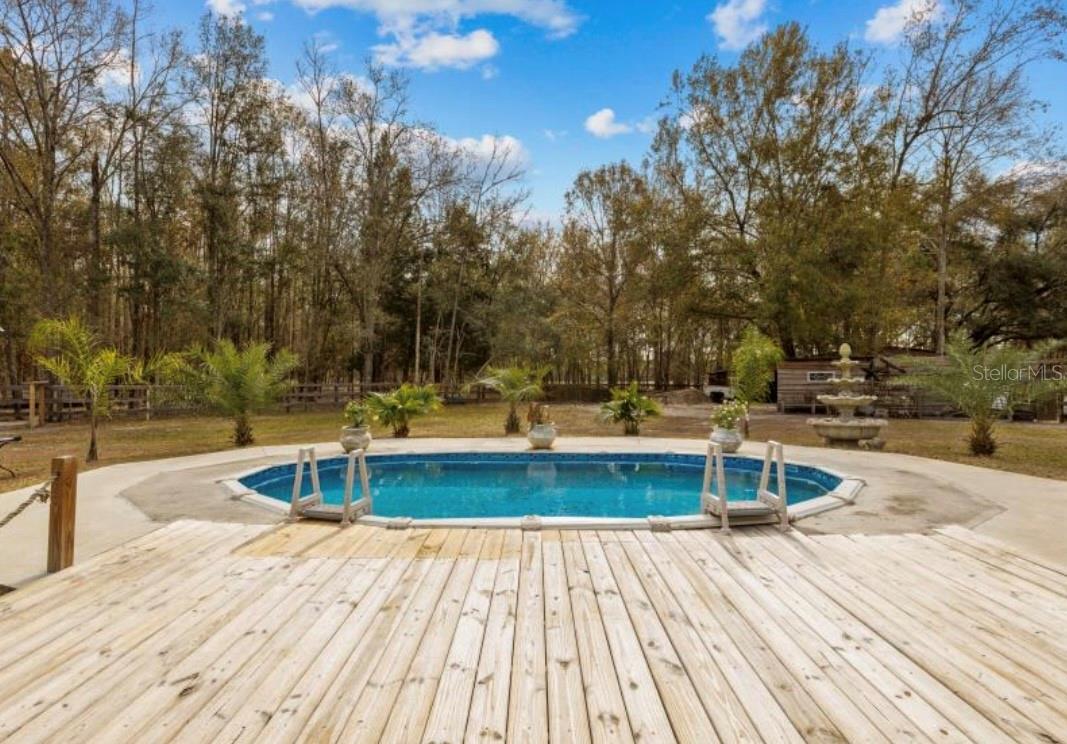 Image 31 of 50 For 11975 162nd Terrace