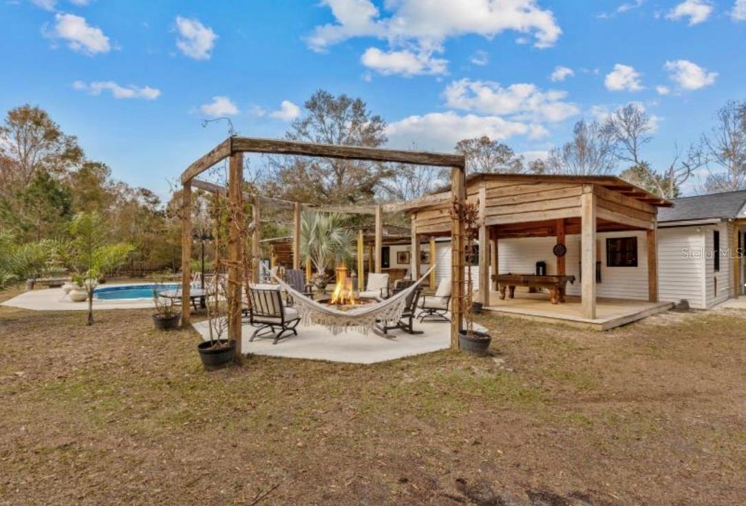 Image 33 of 50 For 11975 162nd Terrace