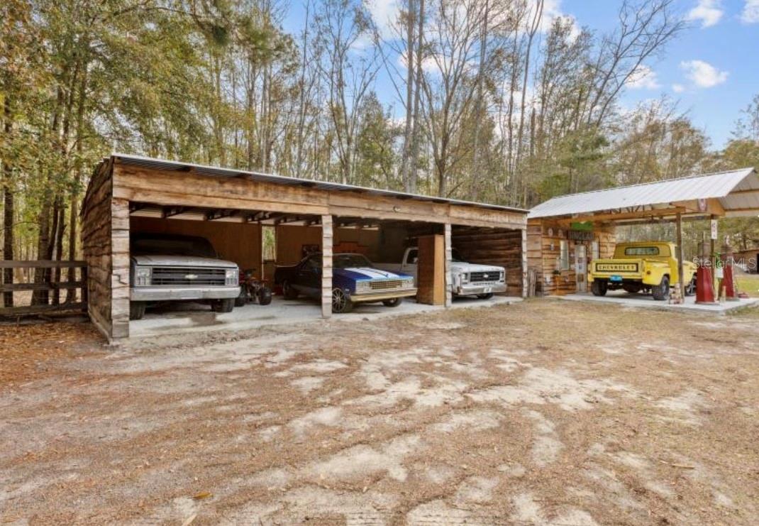 Image 39 of 50 For 11975 162nd Terrace