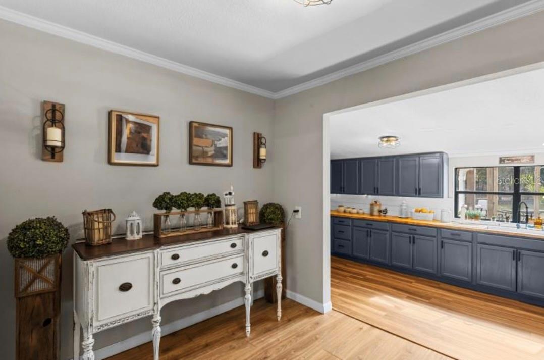 Image 9 of 50 For 11975 162nd Terrace