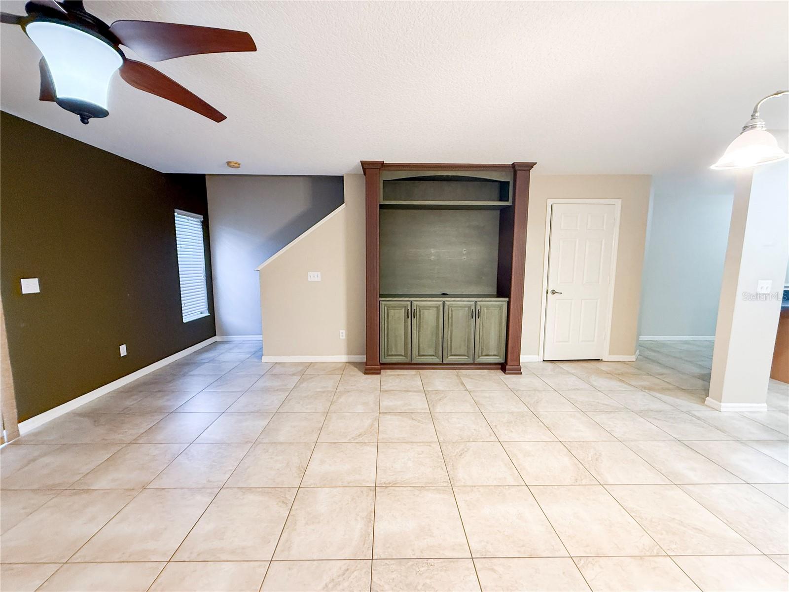 Image 5 of 12 For 3840 Shaftbury Place