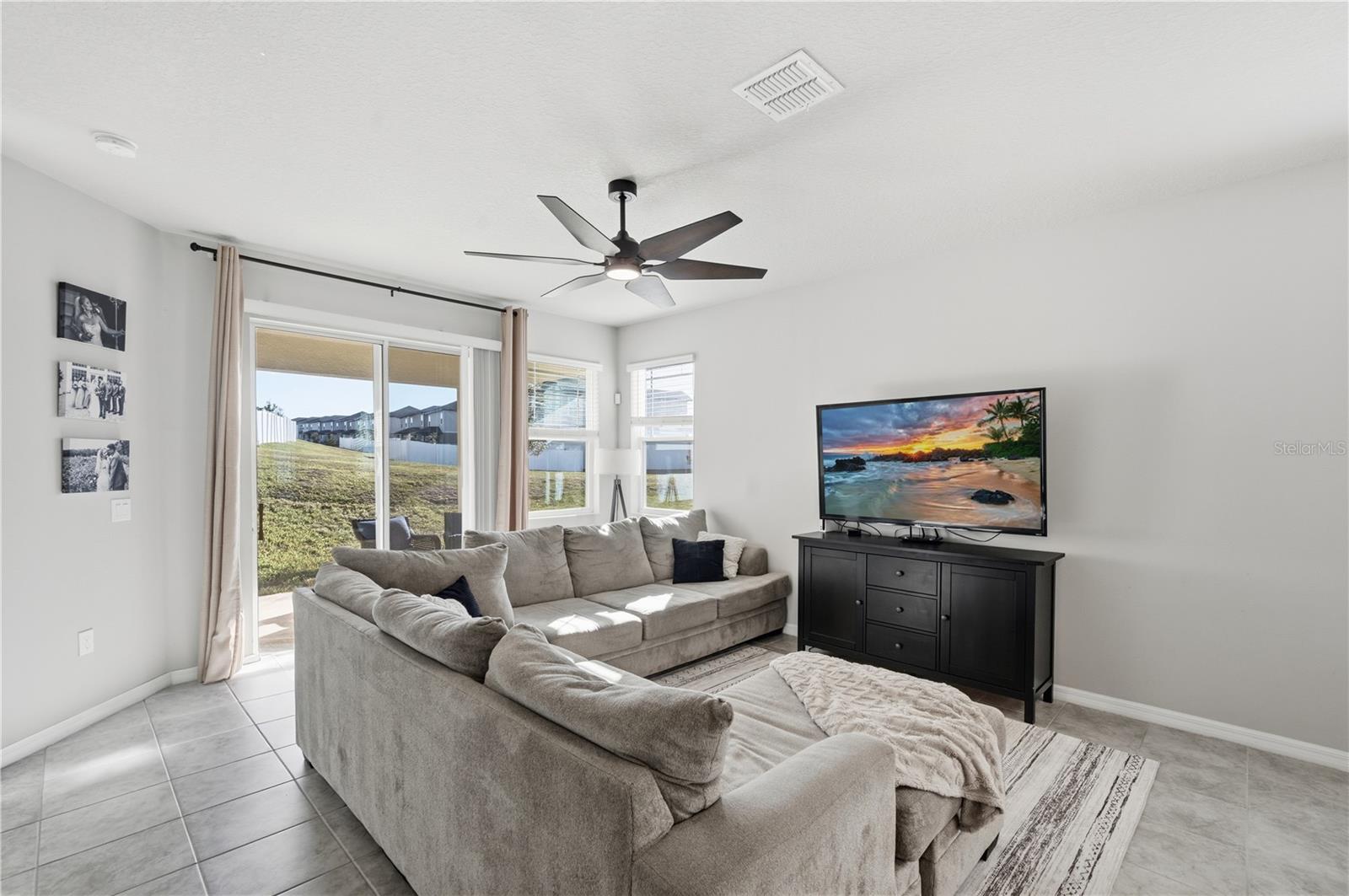 Image 12 of 31 For 2379 Gold Dust Drive