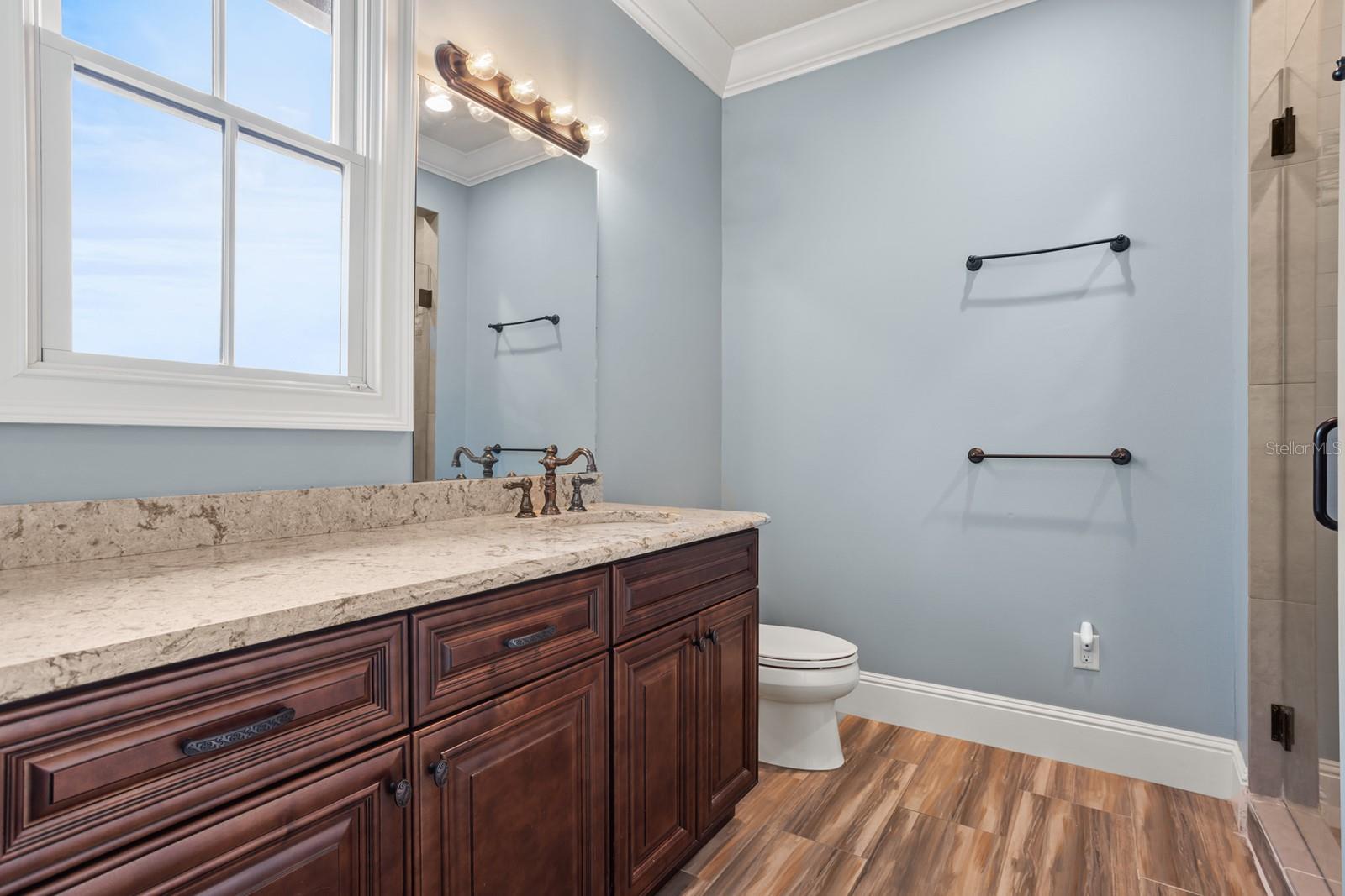 Image 34 of 100 For 6621 Point Hancock Drive