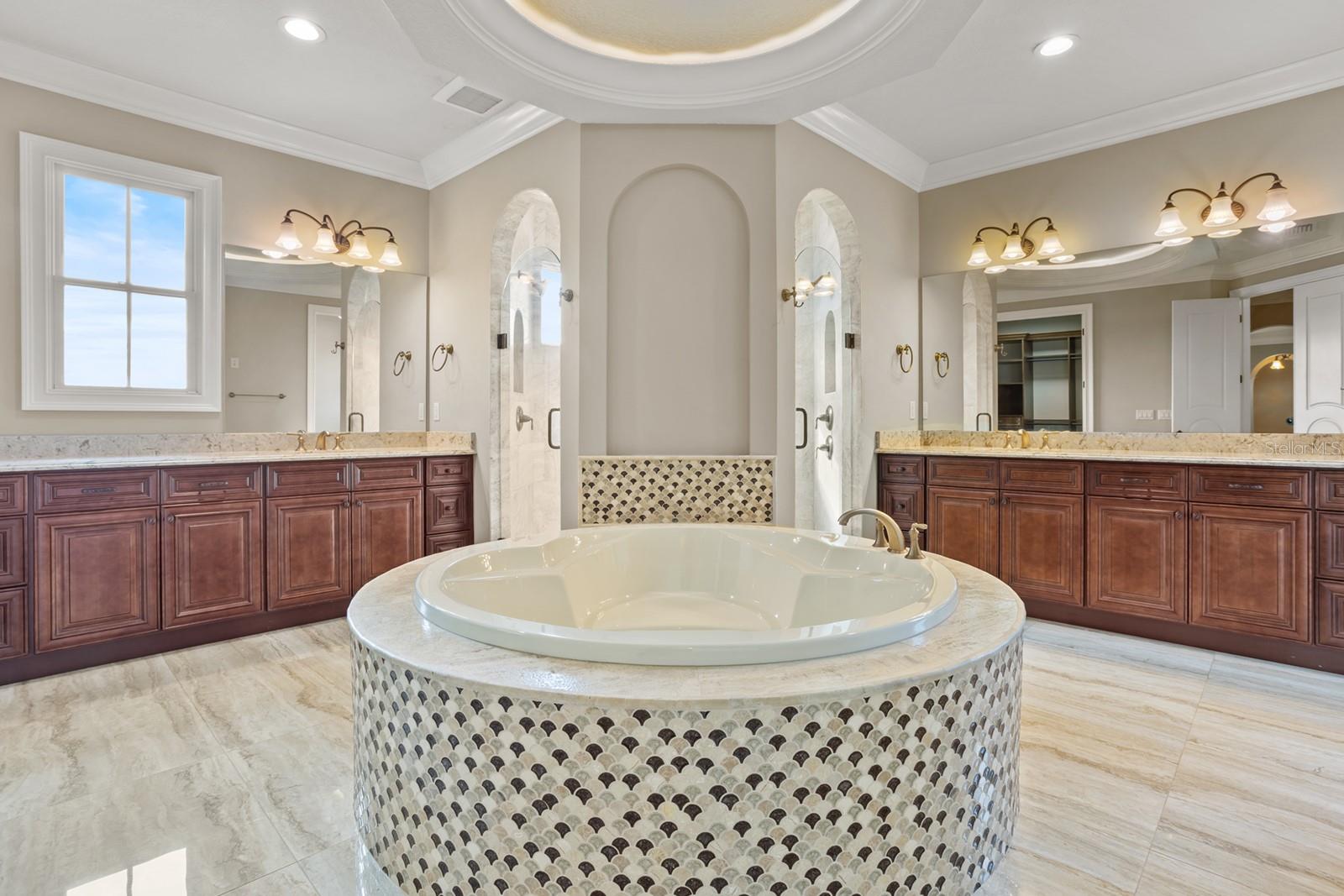 Image 45 of 100 For 6621 Point Hancock Drive