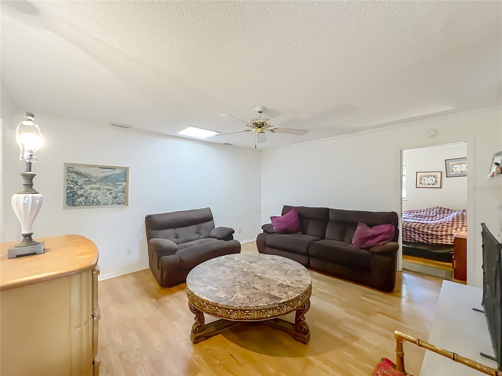 Image 18 of 50 For 415 Hermitage Drive