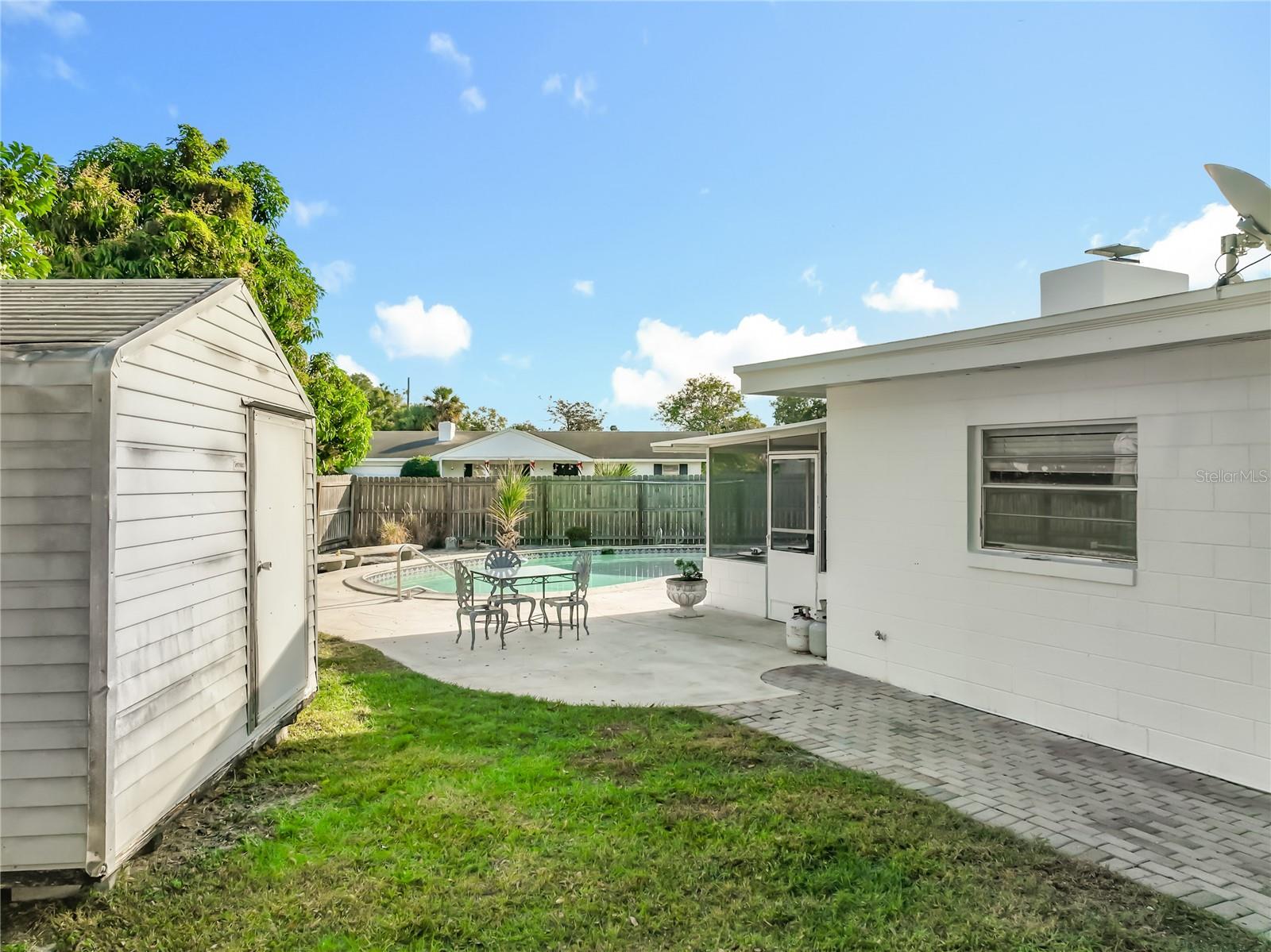 Image 43 of 50 For 415 Hermitage Drive