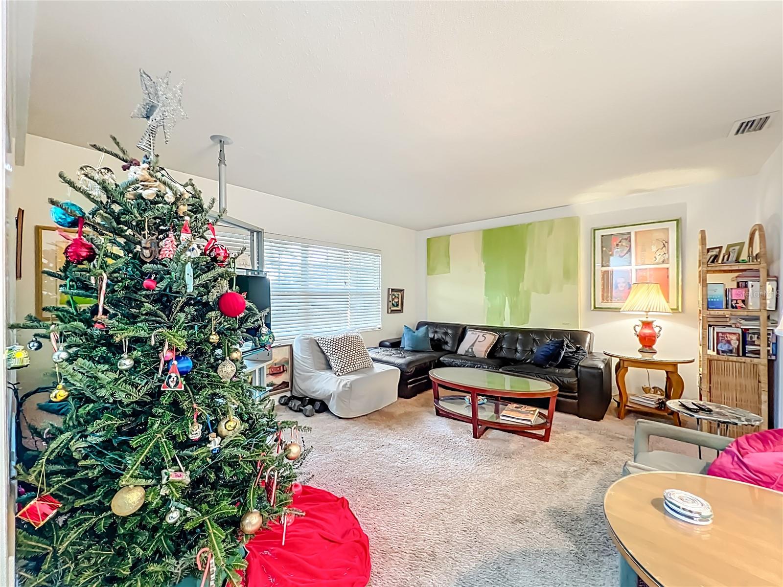 Image 5 of 50 For 415 Hermitage Drive