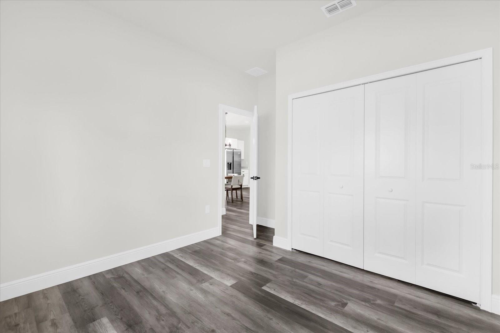 Image 20 of 35 For 4535 172nd Street Road