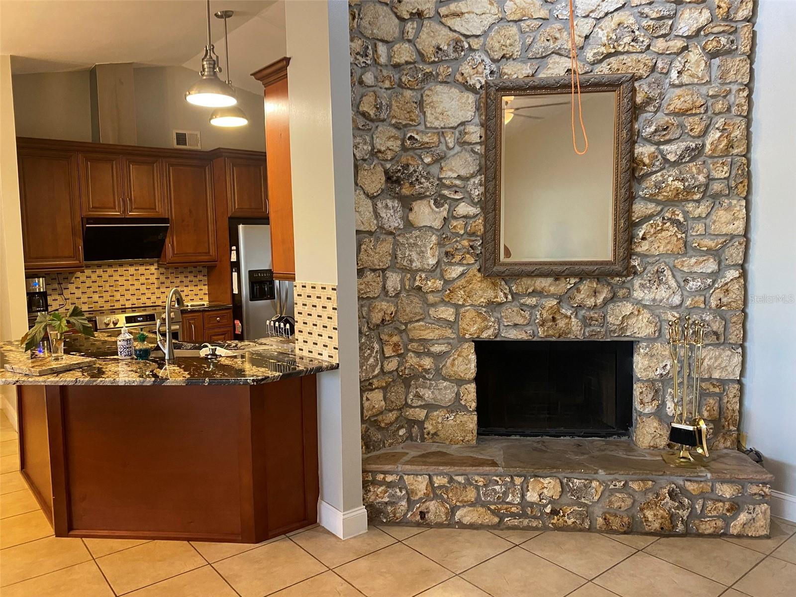 Image 7 of 31 For 1861 Crowley Circle E