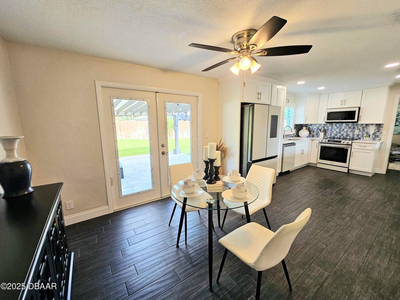 Image 16 of 39 For 253 Brighton Drive