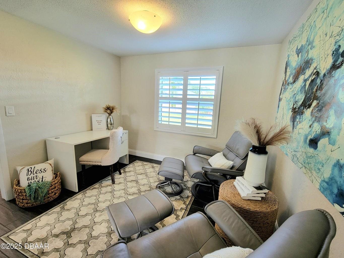 Image 20 of 39 For 253 Brighton Drive