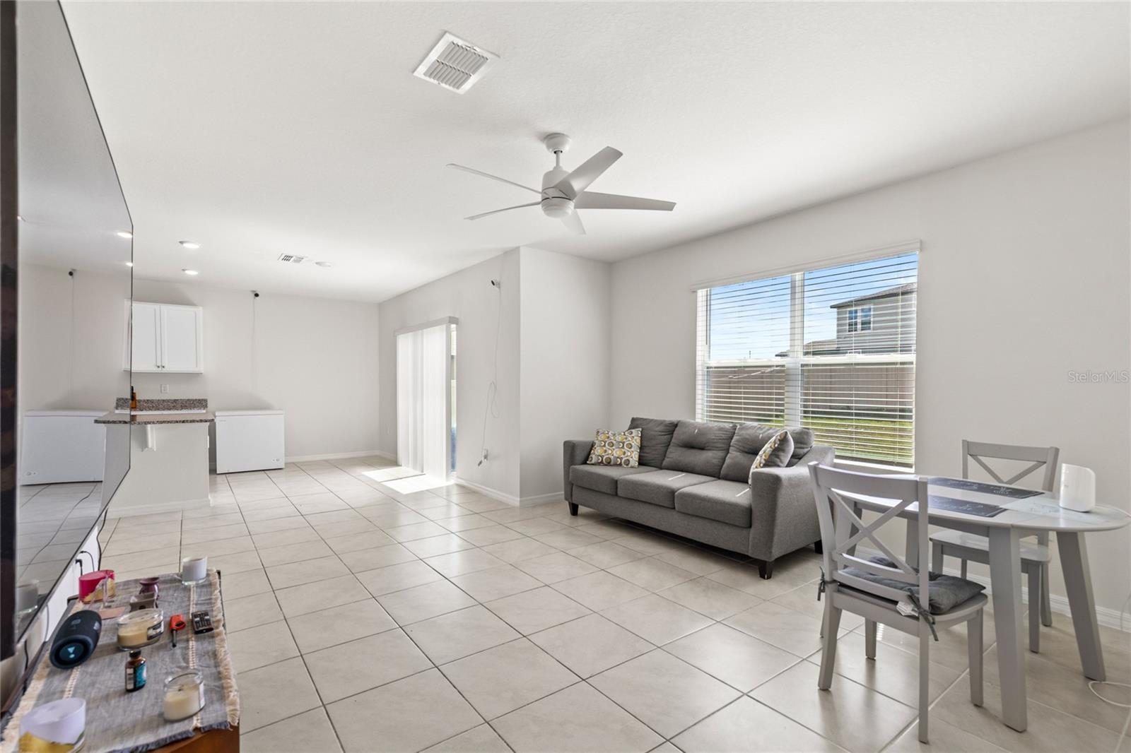 Image 15 of 40 For 1117 Griffon Avenue