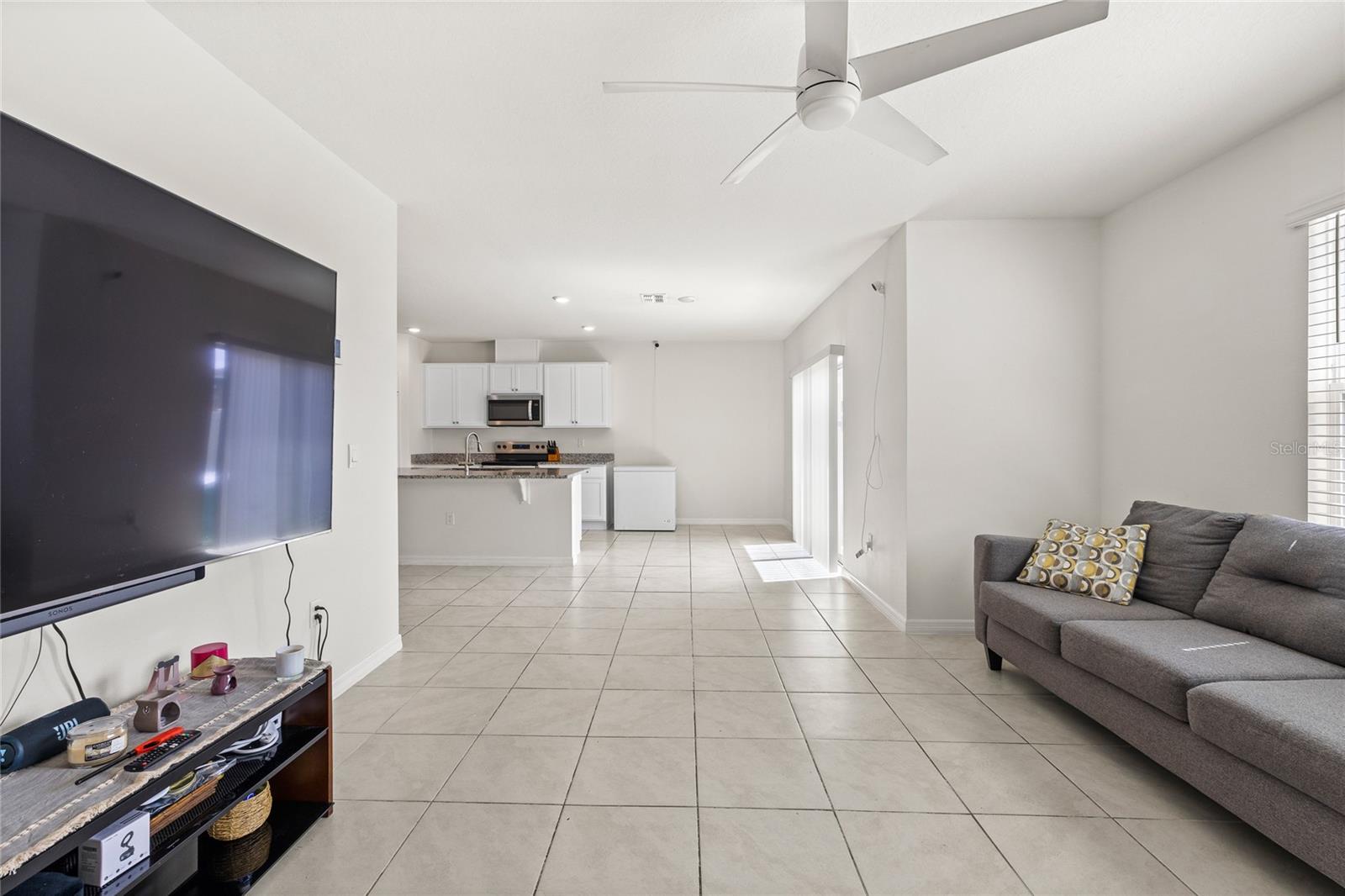 Image 16 of 40 For 1117 Griffon Avenue