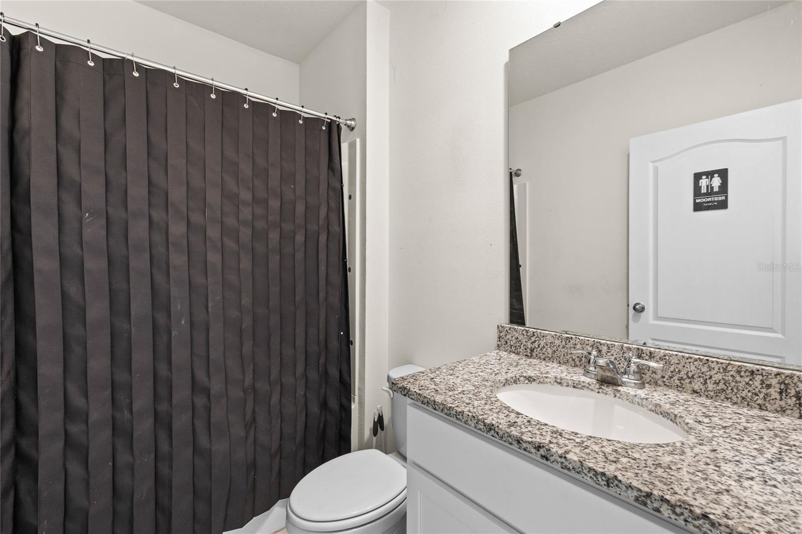 Image 7 of 40 For 1117 Griffon Avenue