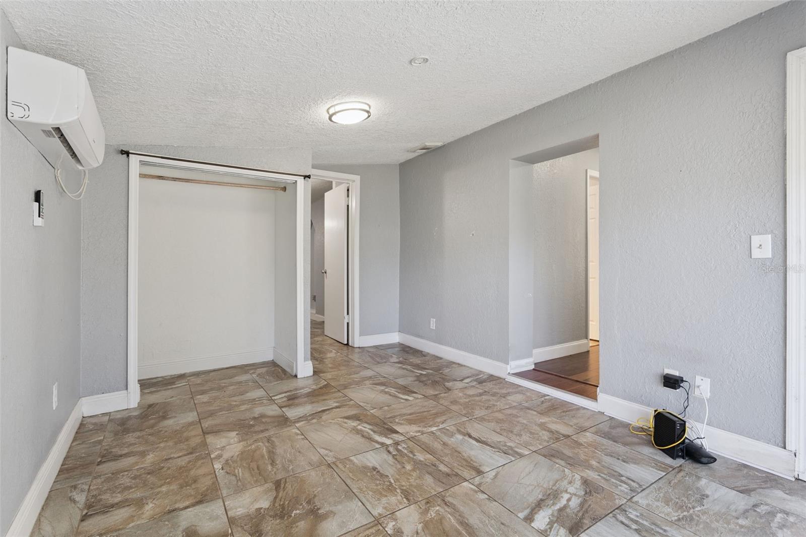 Image 15 of 22 For 4120 Crossen Drive