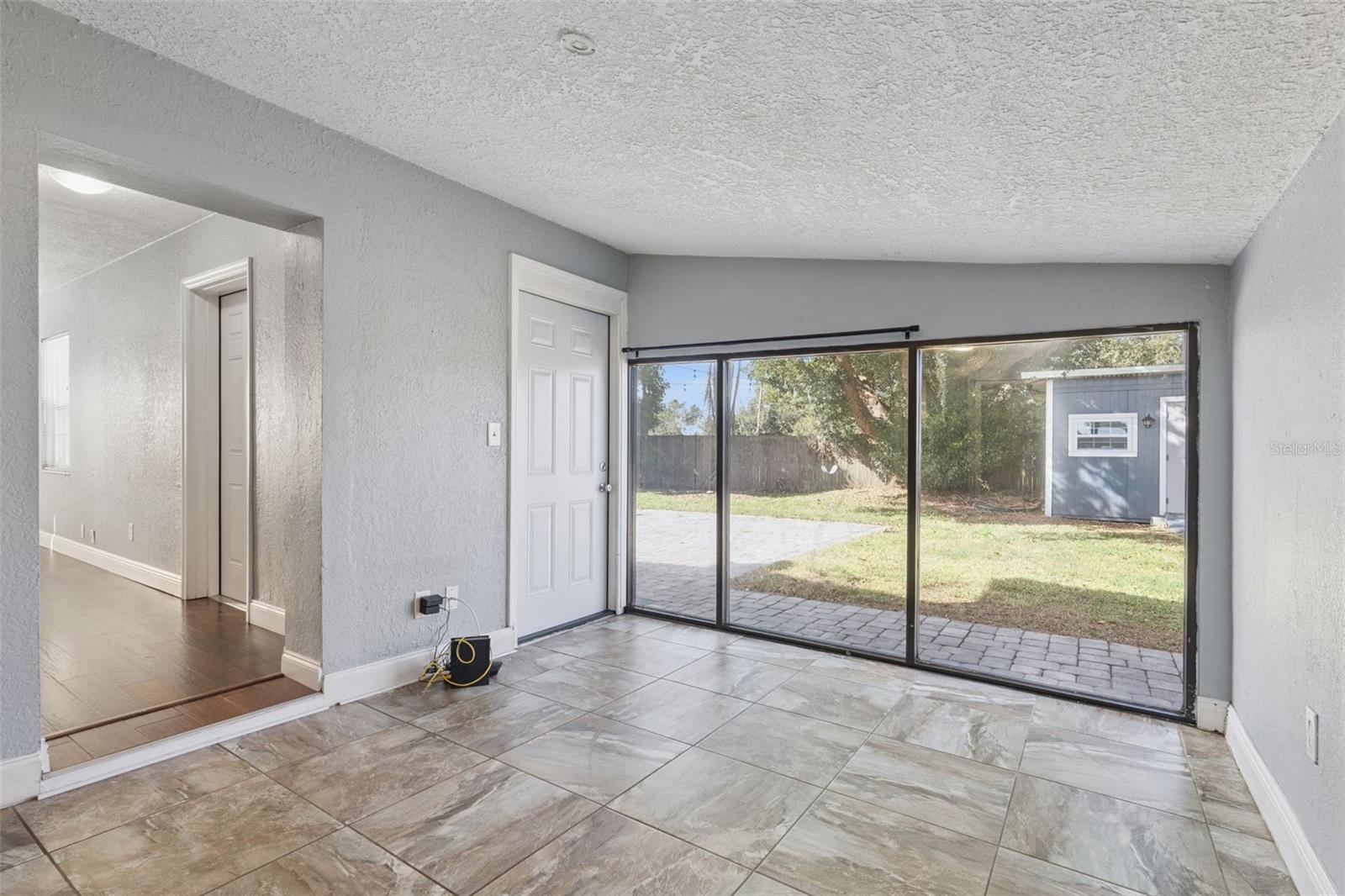 Image 16 of 22 For 4120 Crossen Drive