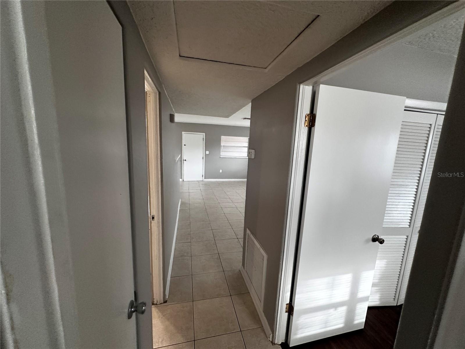 Image 13 of 16 For 900 Jamela Drive