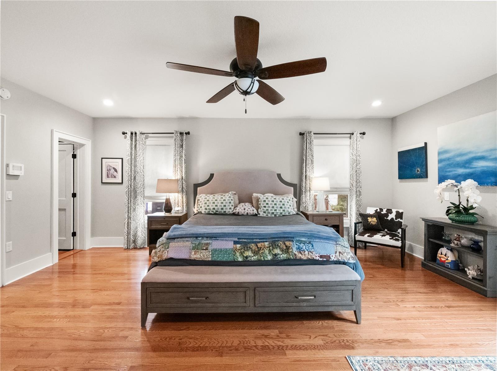 Image 19 of 34 For 818 Stetson Street