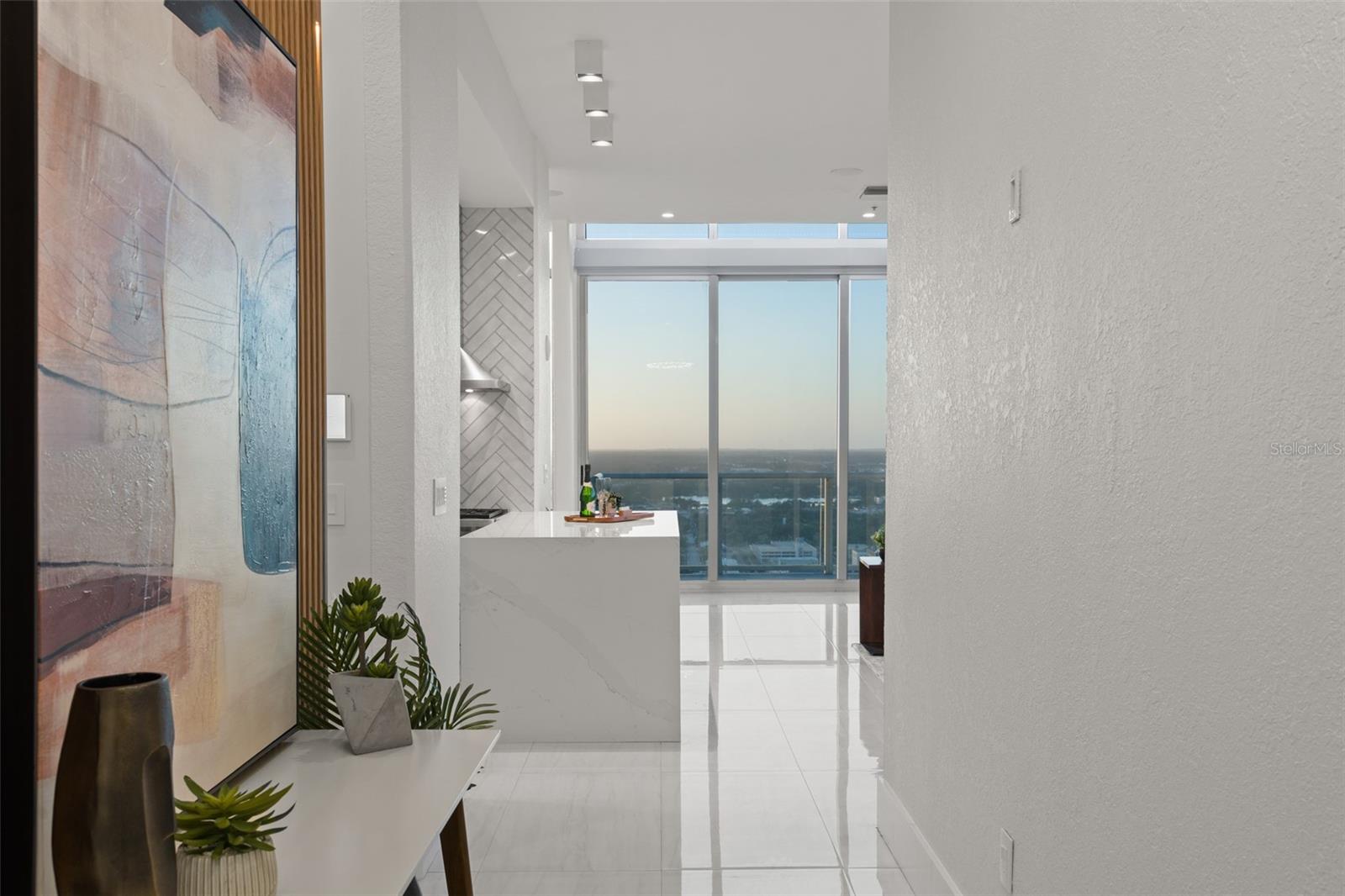 Image 2 of 44 For 150 Robinson Street Ph3506