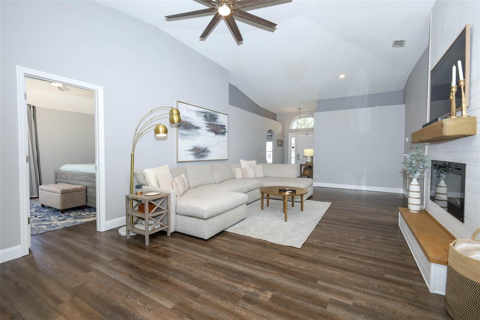 Image 5 of 41 For 1536 Stefan Cole Lane