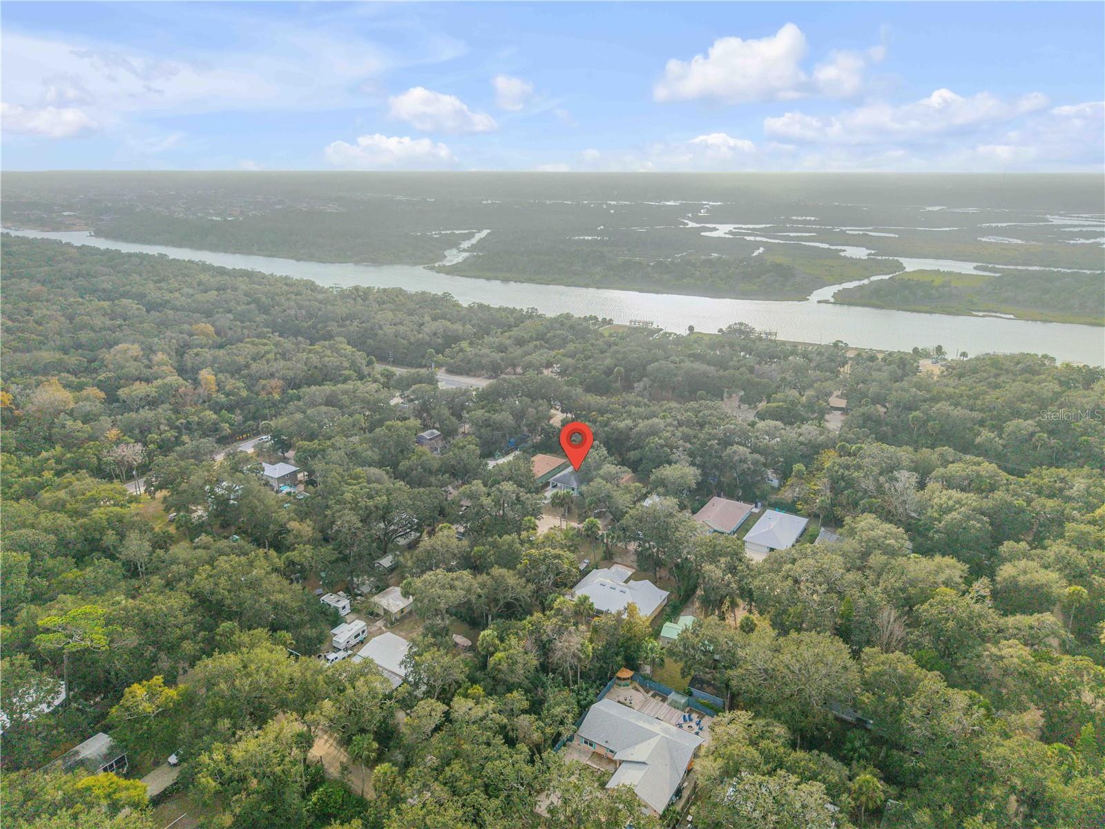 Image 25 of 27 For 14 Seminole Avenue