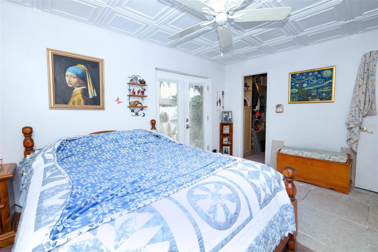 Image 14 of 25 For 613 Land Avenue