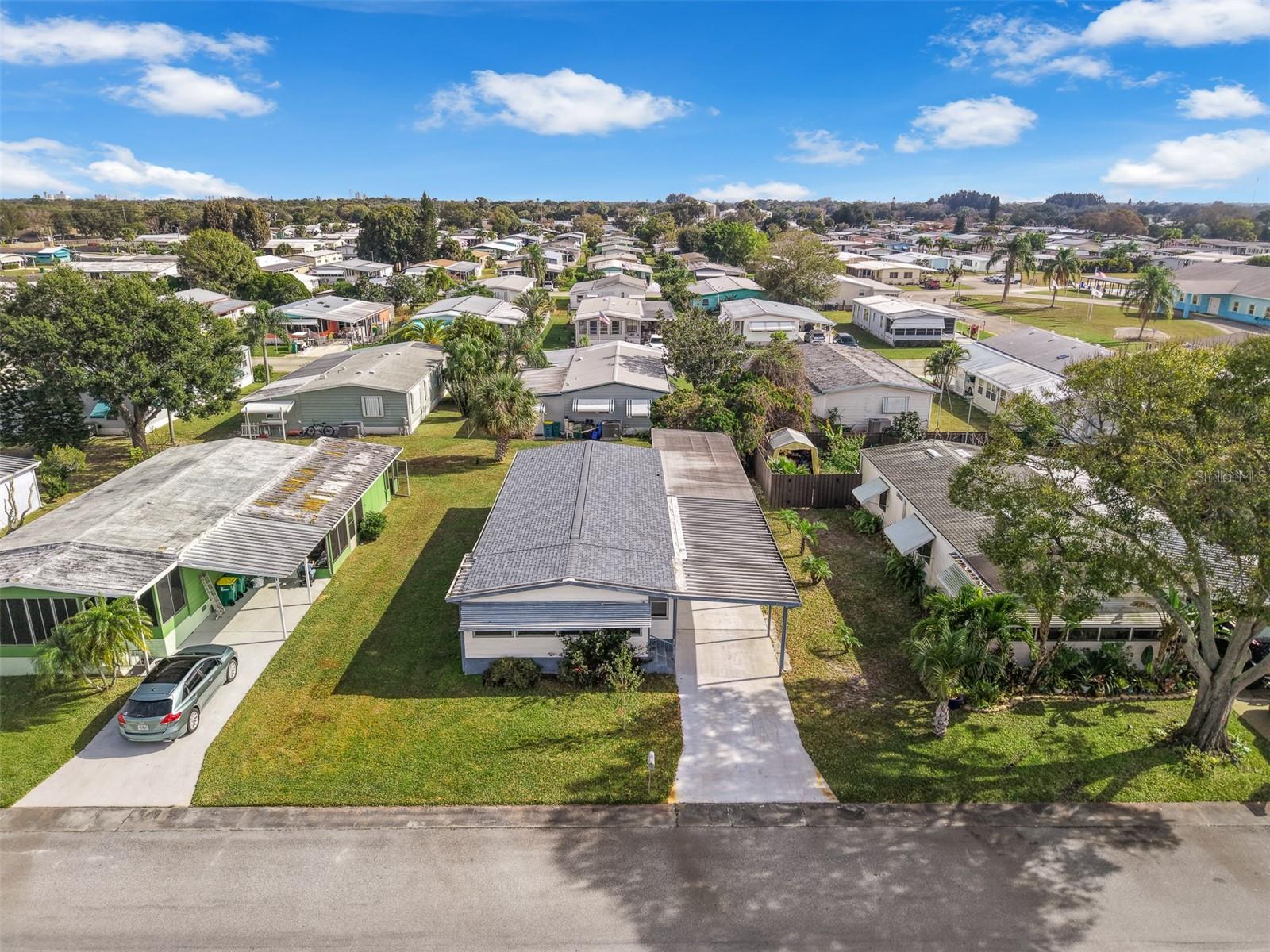 Image 20 of 21 For 562 Ruth Circle