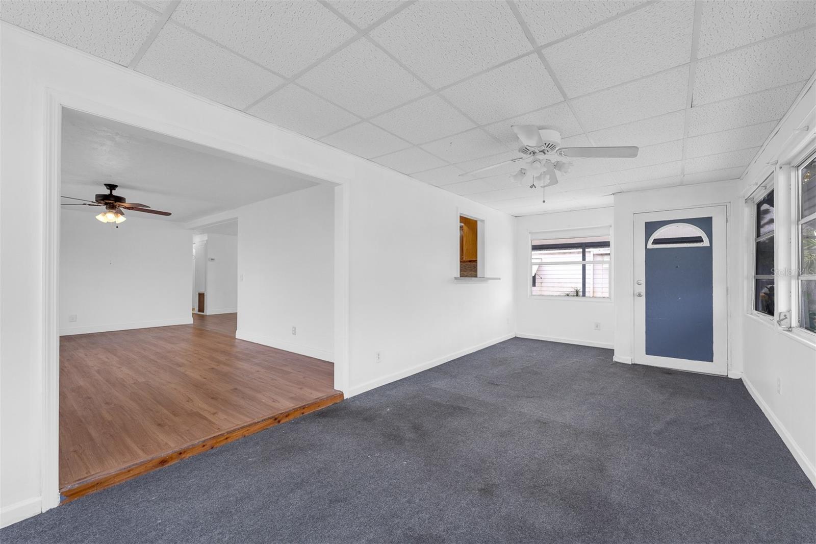 Image 4 of 21 For 562 Ruth Circle