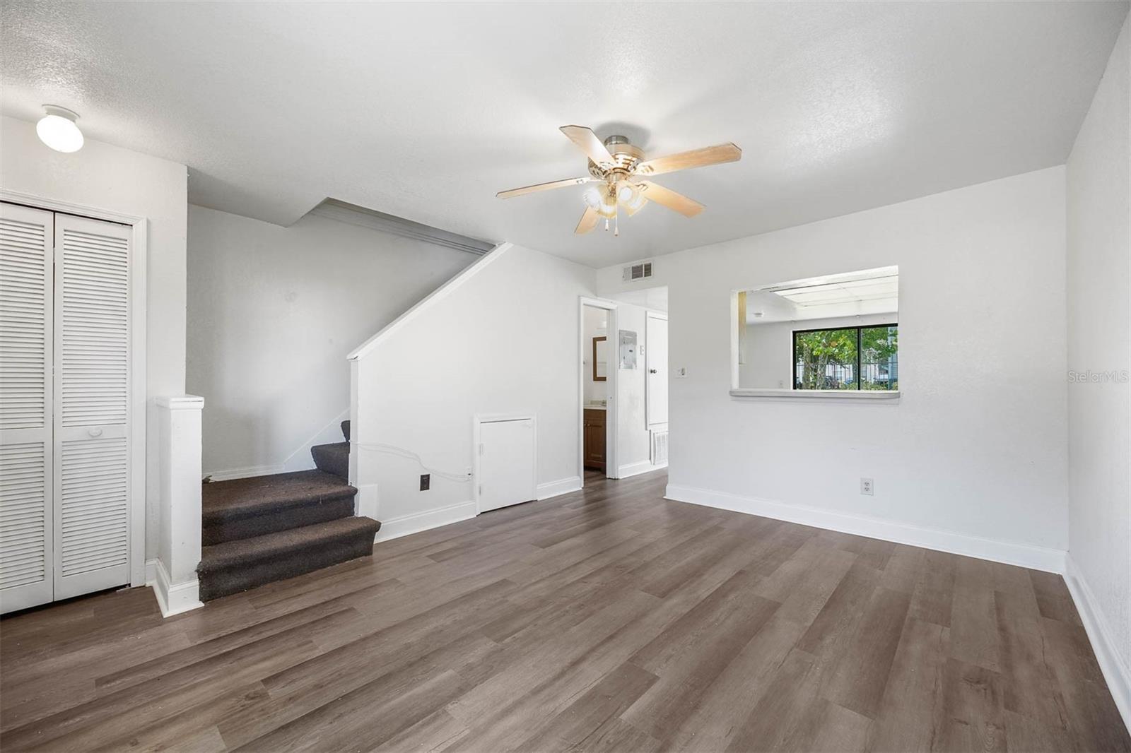 Image 5 of 26 For 12062 Tift Circle