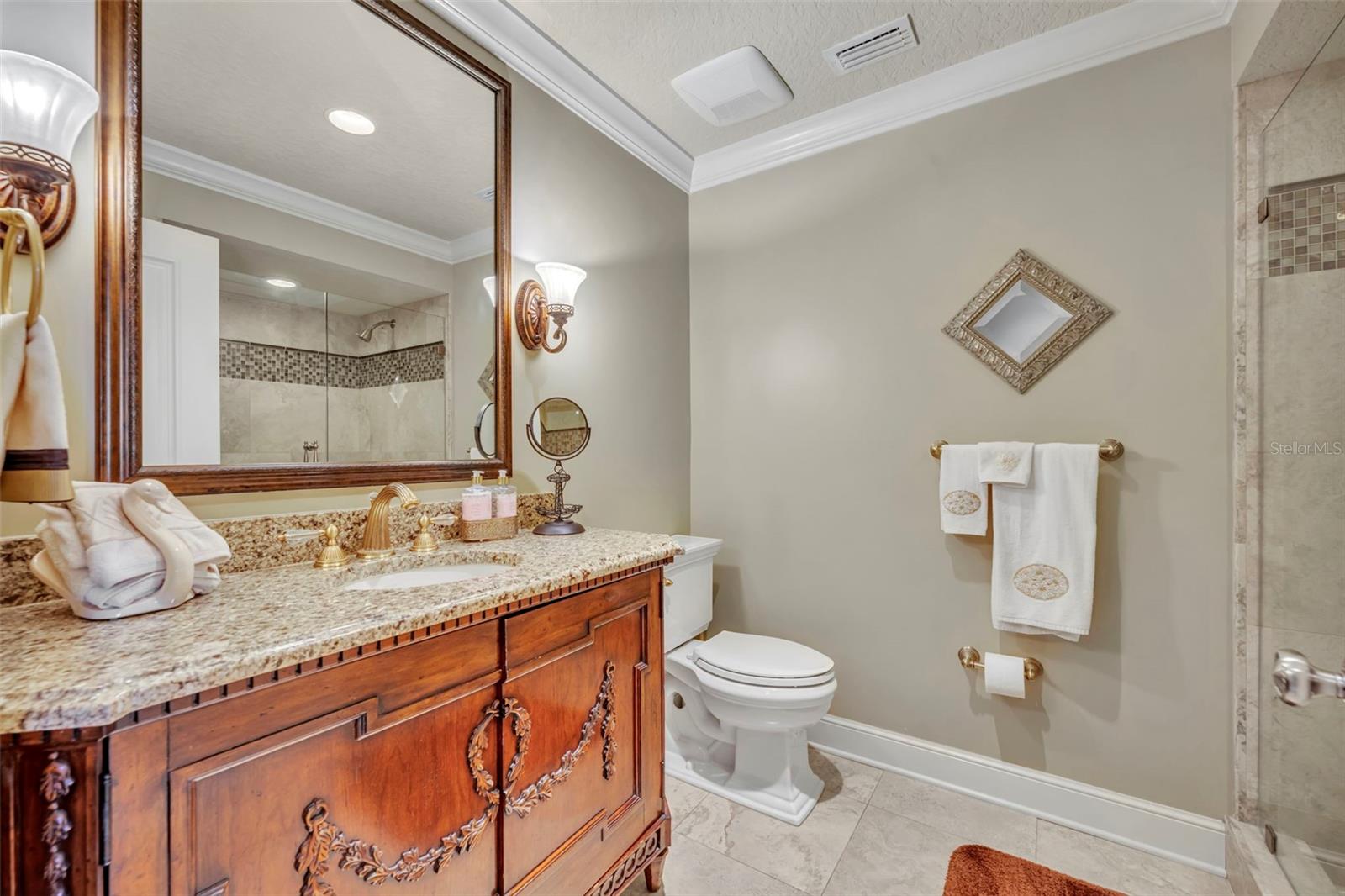 Image 18 of 32 For 311 Morse Boulevard 2 - 5