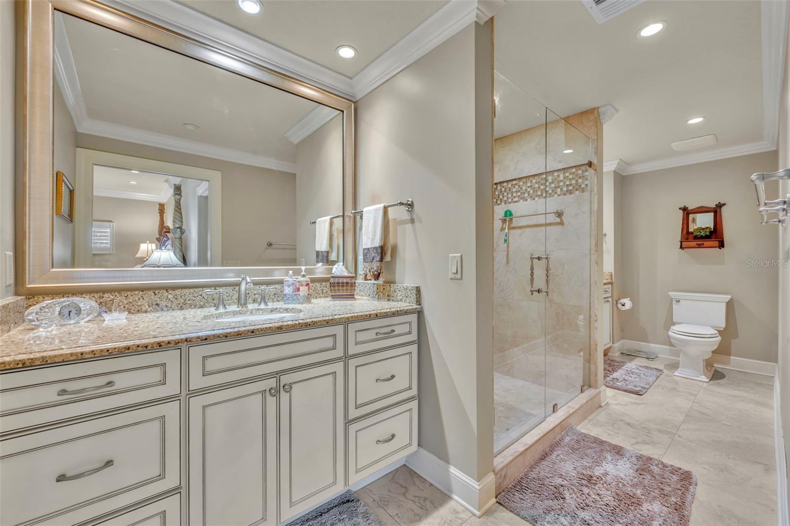 Image 22 of 32 For 311 Morse Boulevard 2 - 5