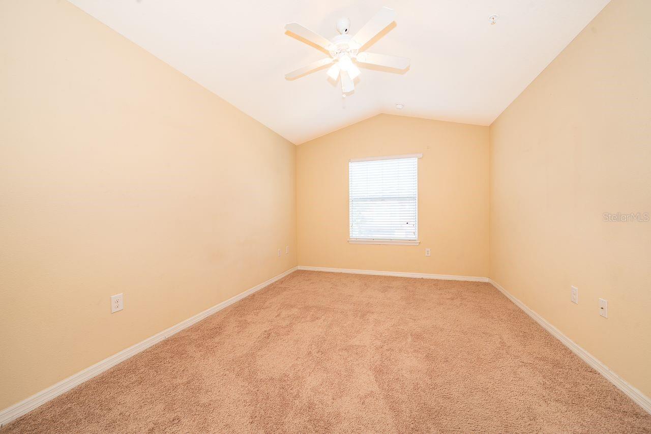 Image 9 of 21 For 9539 Silver Buttonwood Street