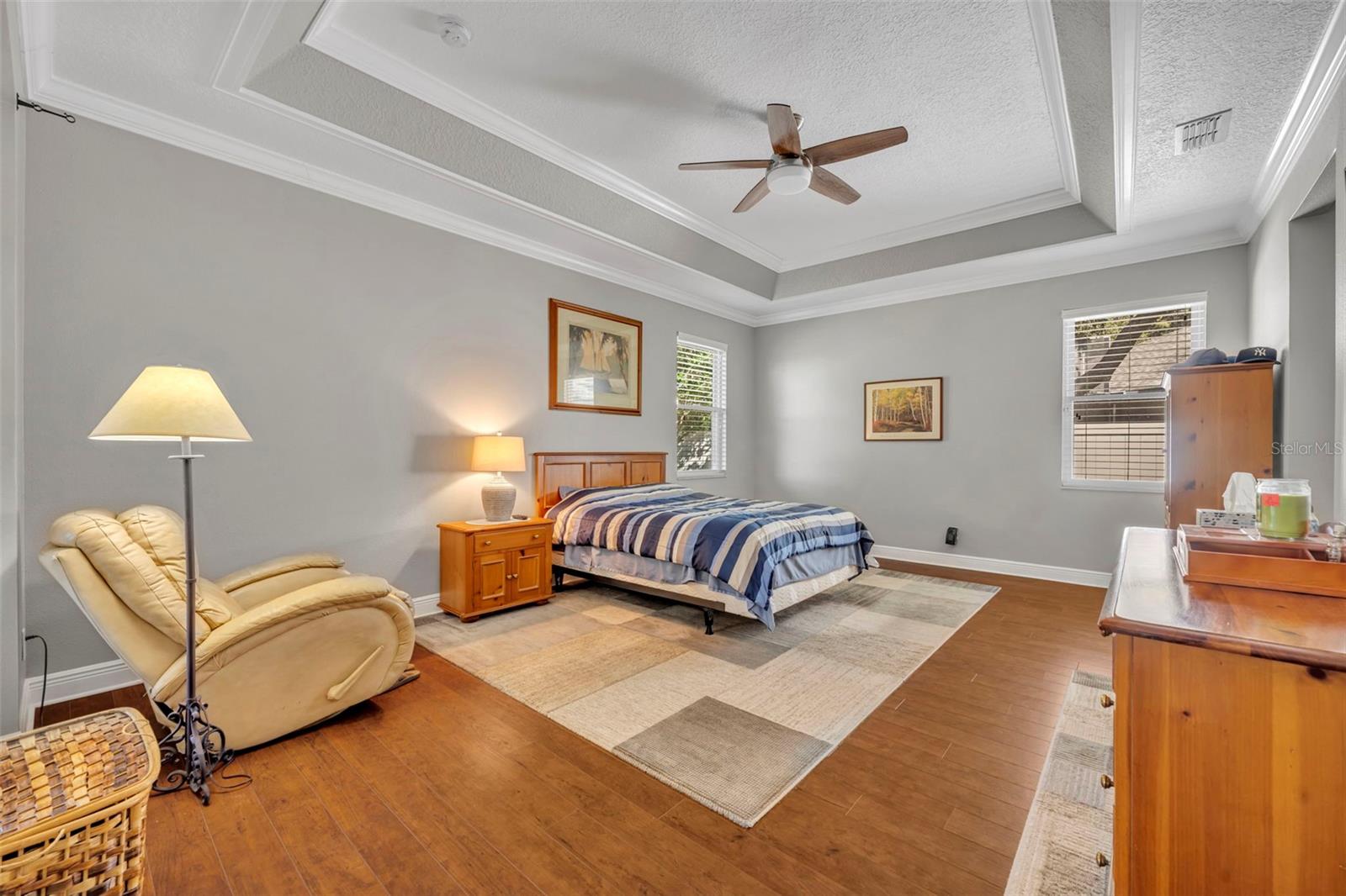 Image 14 of 34 For 419 Blue Water Edge Drive