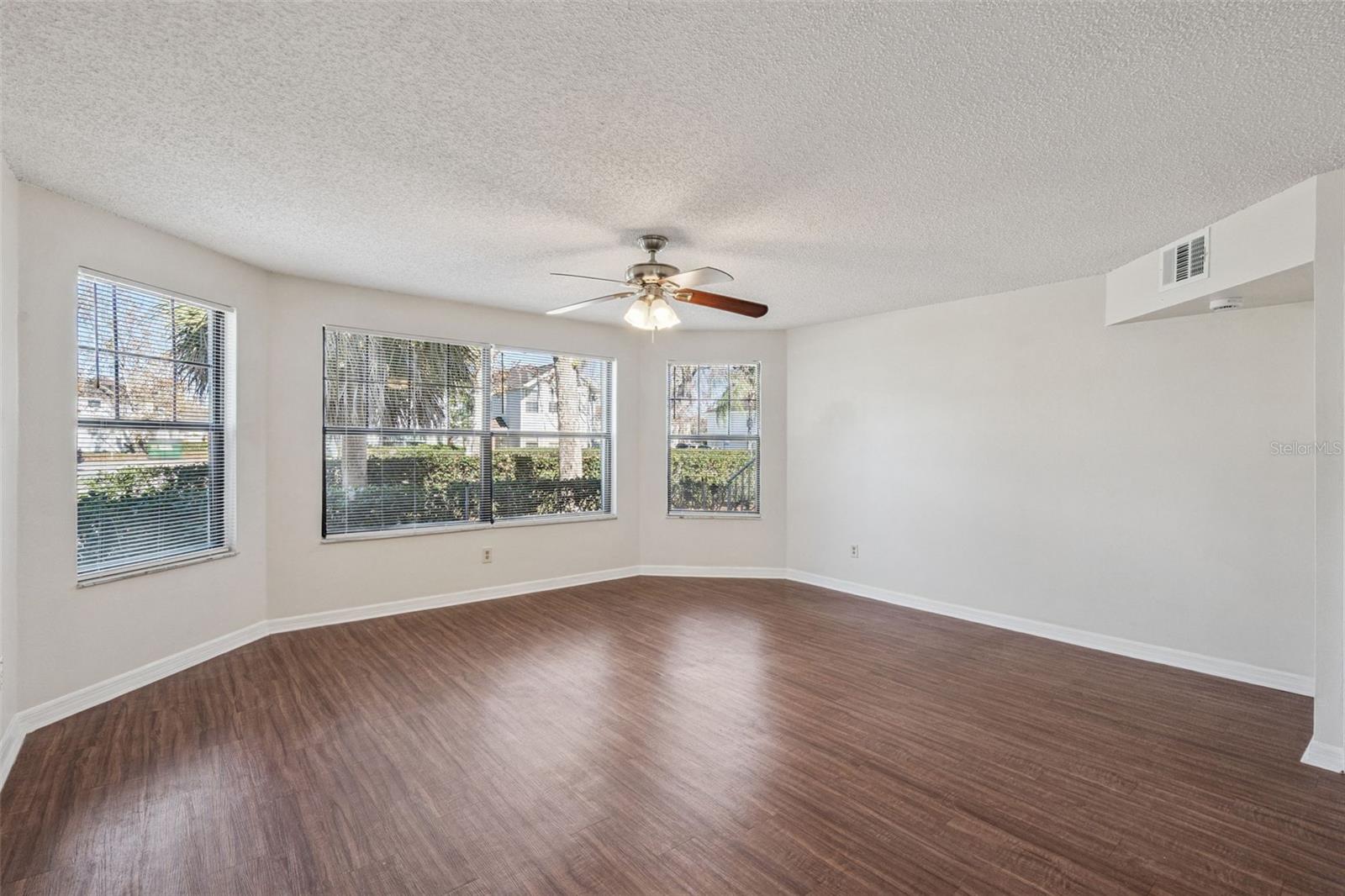 Image 4 of 28 For 2902 Fox Squirrel Drive A