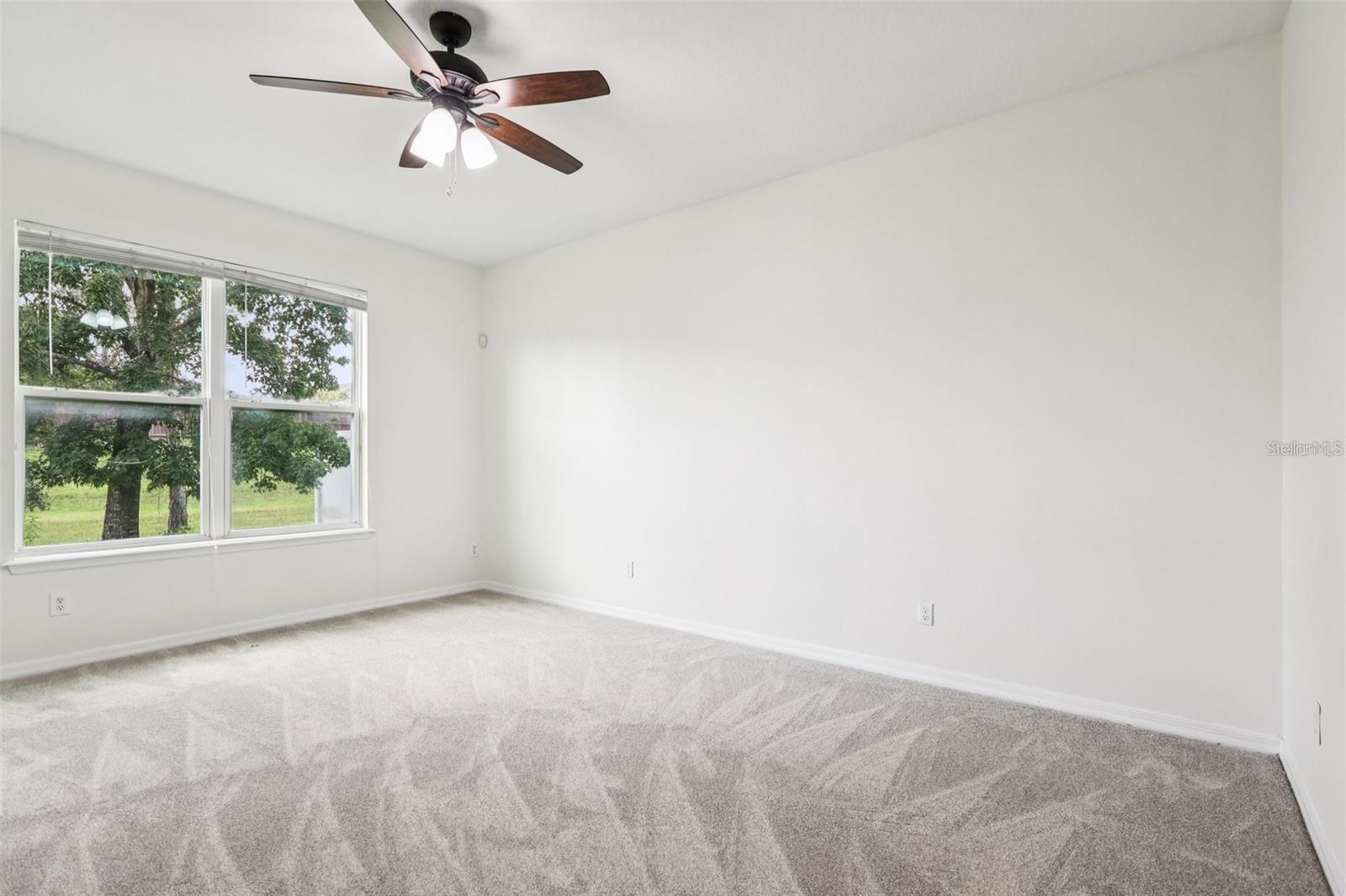 Image 13 of 21 For 1126 Maumee Street