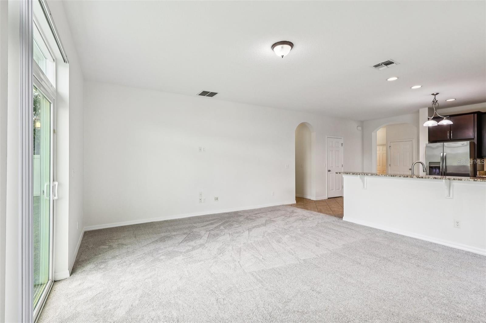 Image 14 of 21 For 1126 Maumee Street