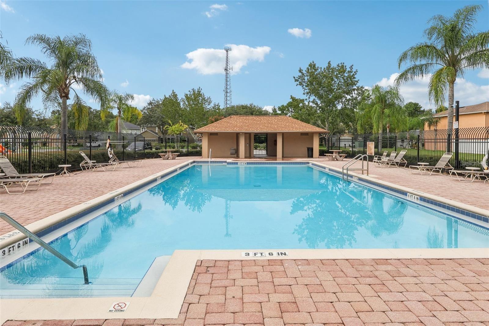 Image 19 of 21 For 1126 Maumee Street