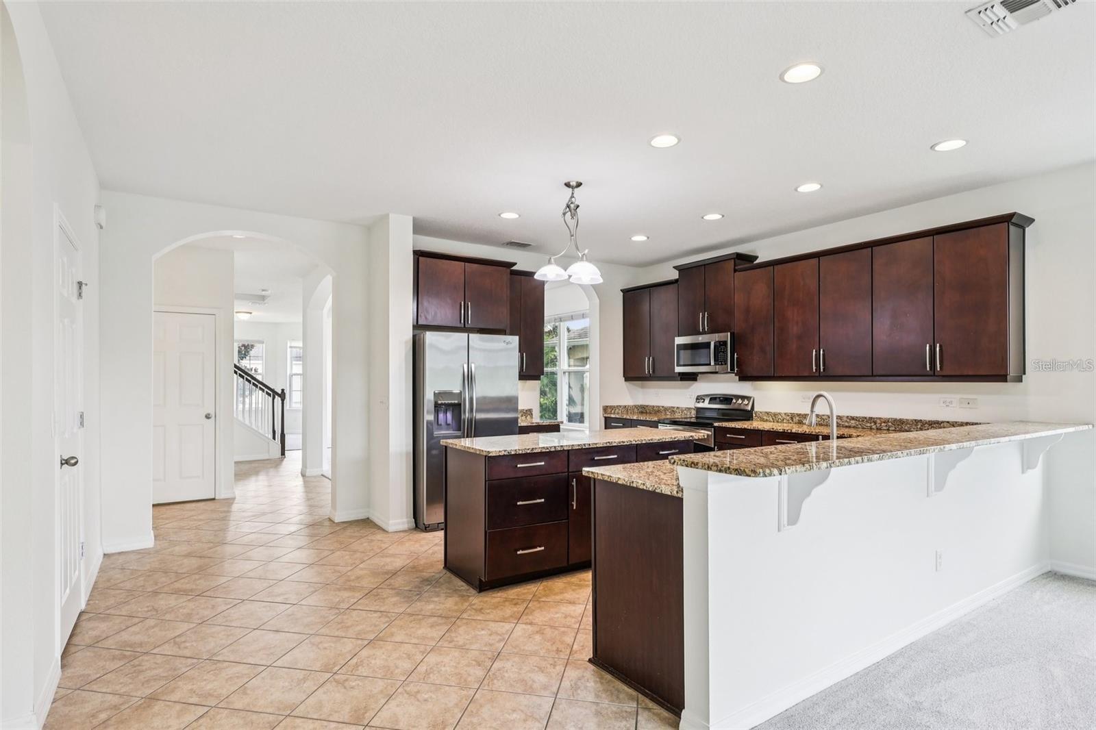 Image 6 of 21 For 1126 Maumee Street