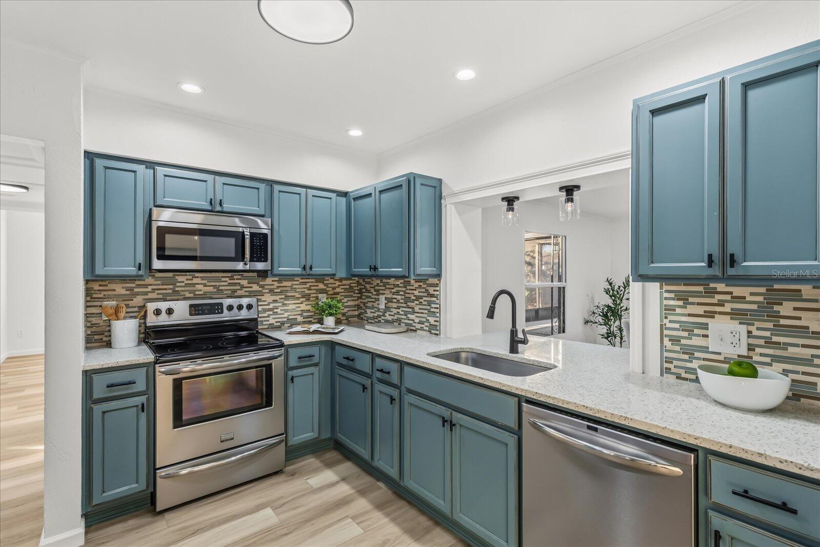 Image 11 of 33 For 6072 15th Way N