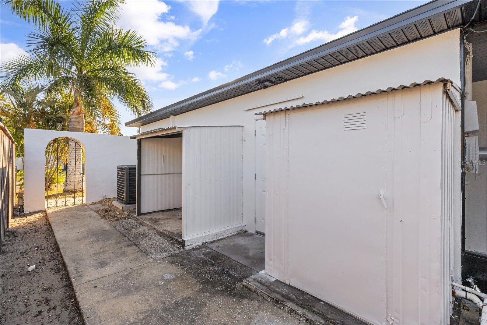 Image 25 of 33 For 6072 15th Way N