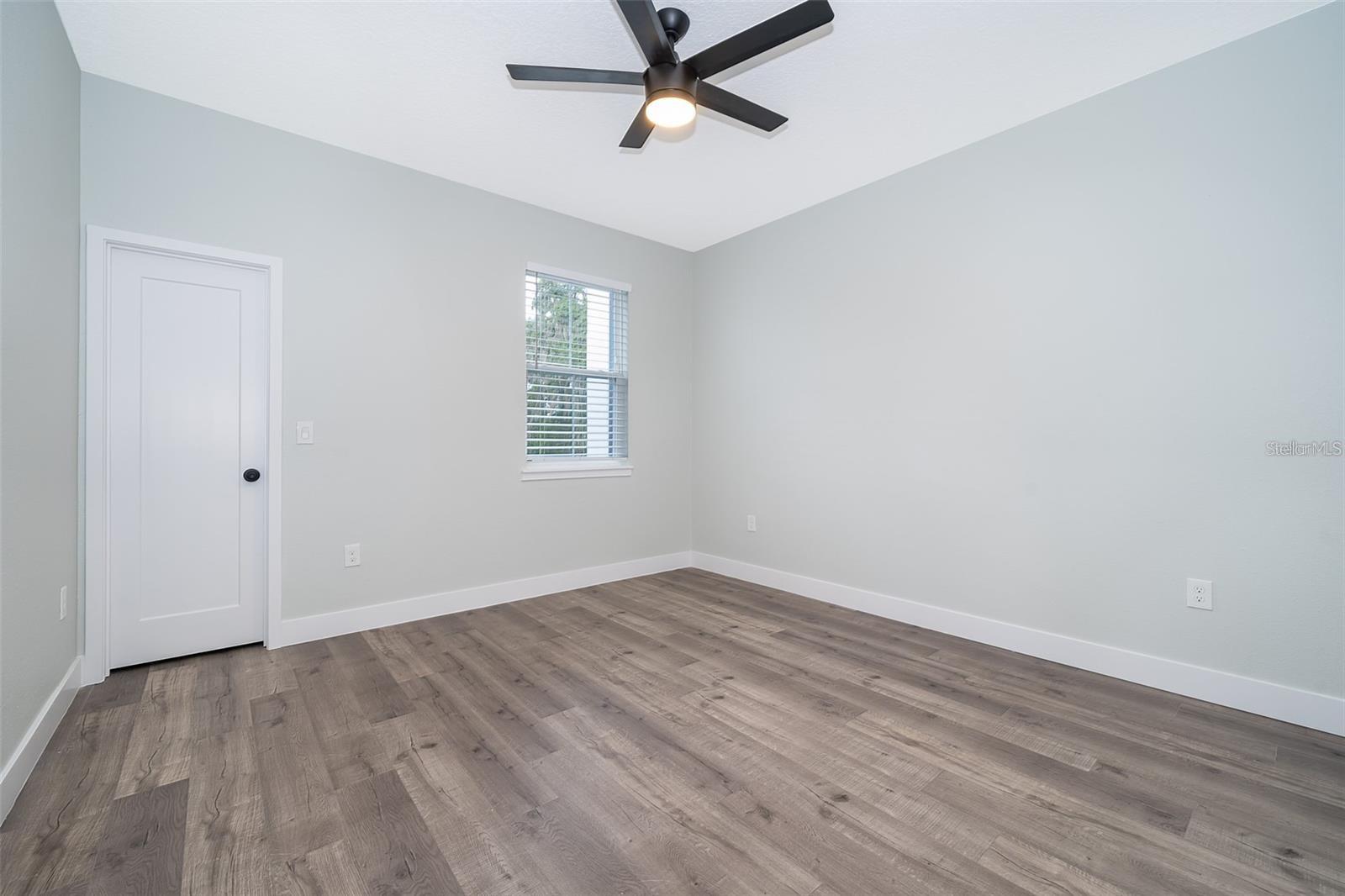 Image 12 of 19 For 369 Myrtle Street