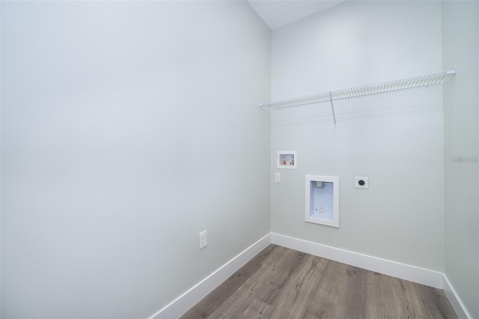 Image 5 of 19 For 369 Myrtle Street