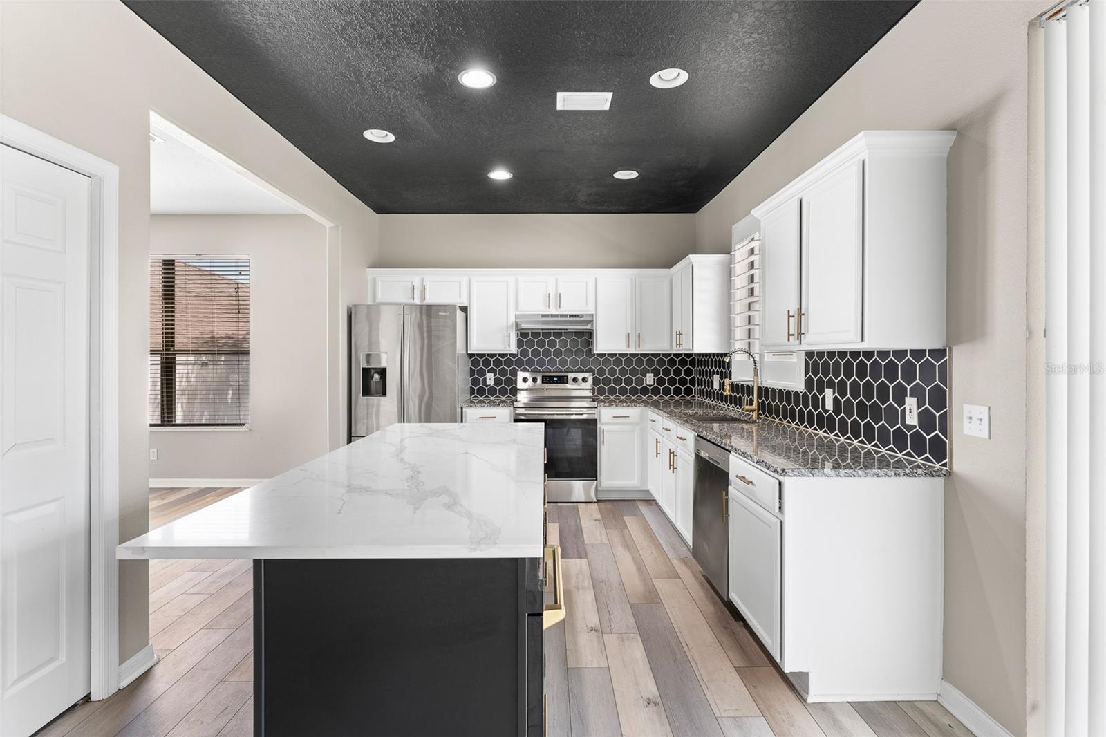 Image 21 of 69 For 1291 Blackrush Drive