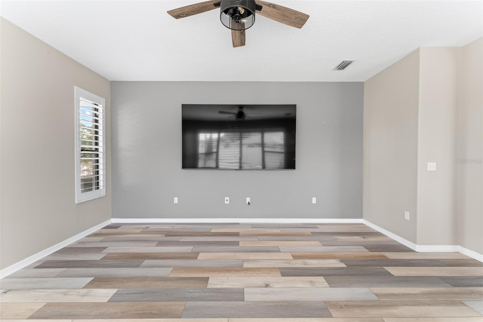 Image 31 of 69 For 1291 Blackrush Drive