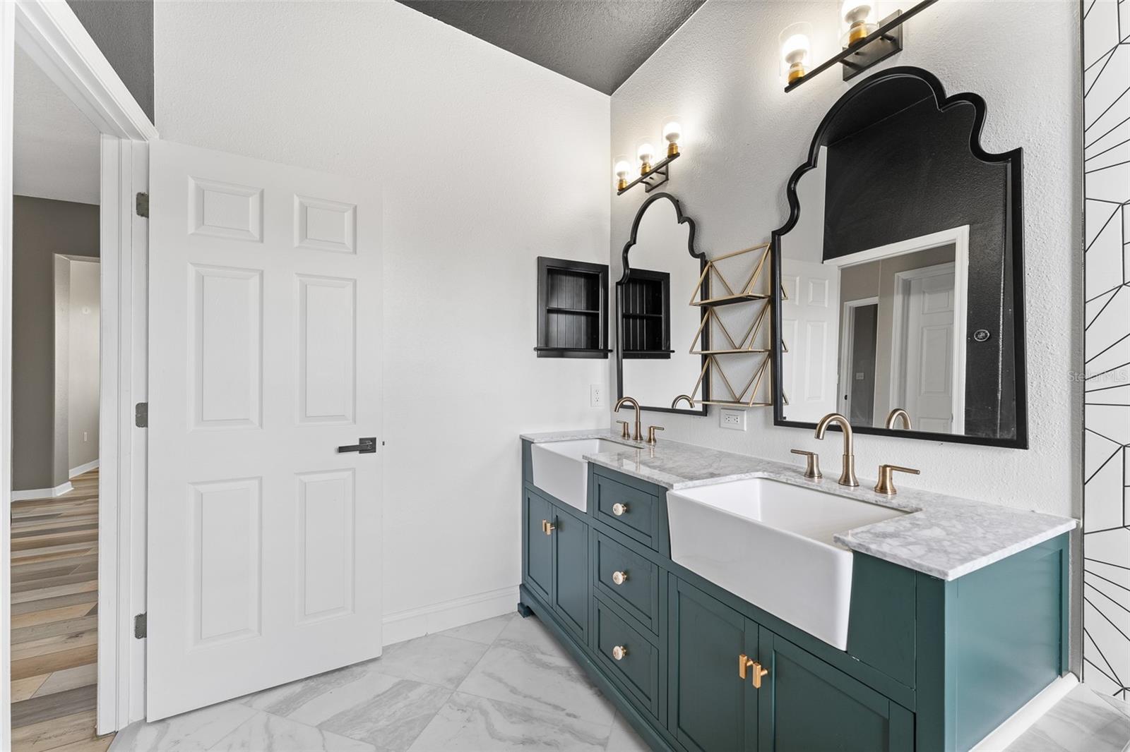 Image 5 of 69 For 1291 Blackrush Drive