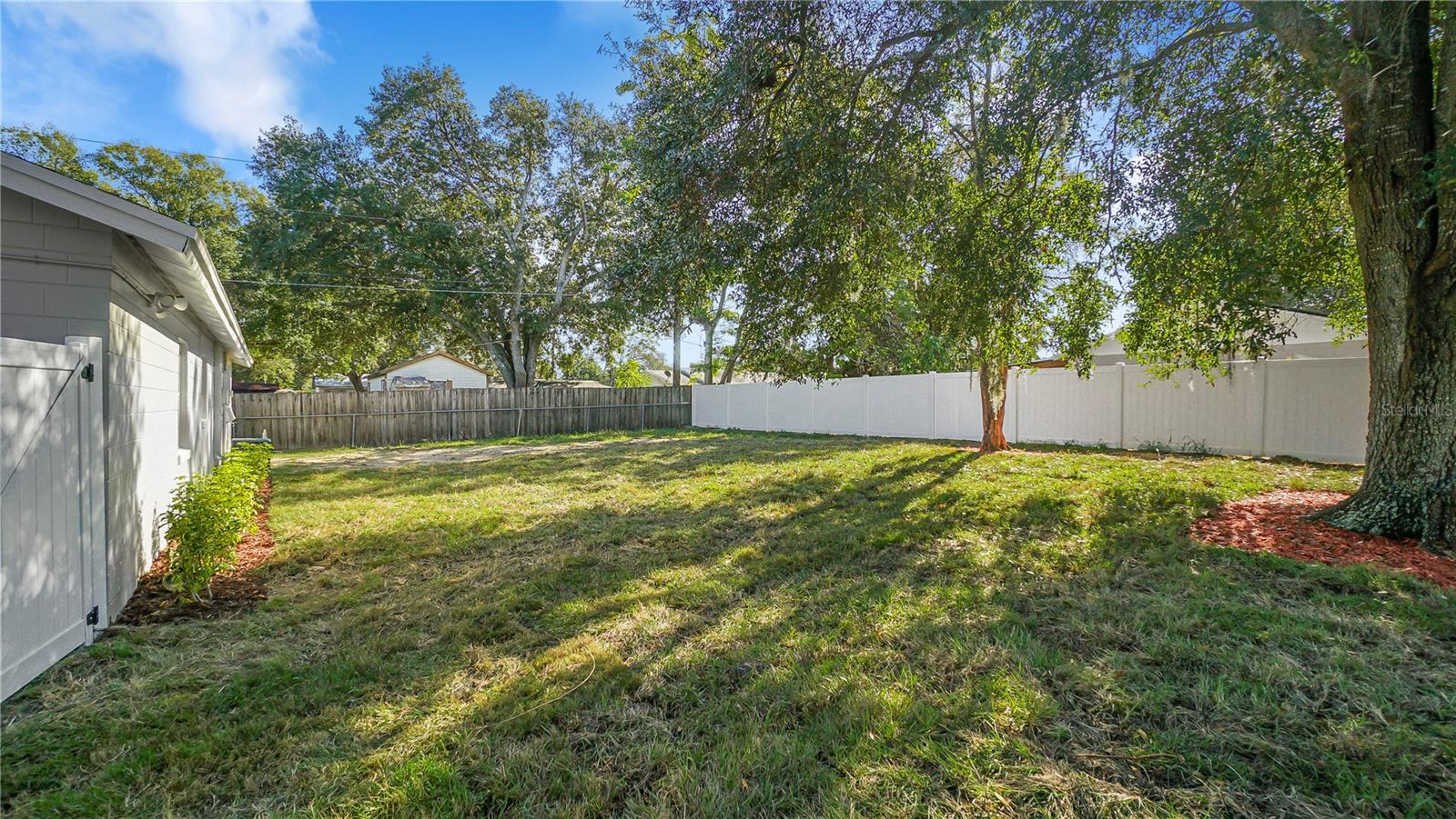 Image 22 of 23 For 7906 Arabian Place