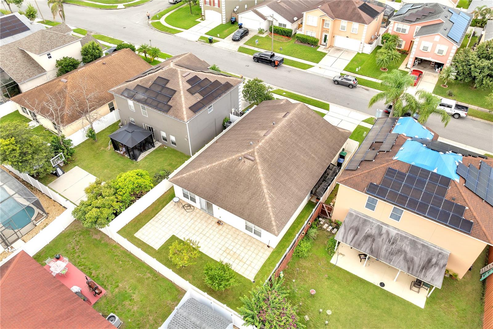 Image 21 of 64 For 3030 Holland Drive