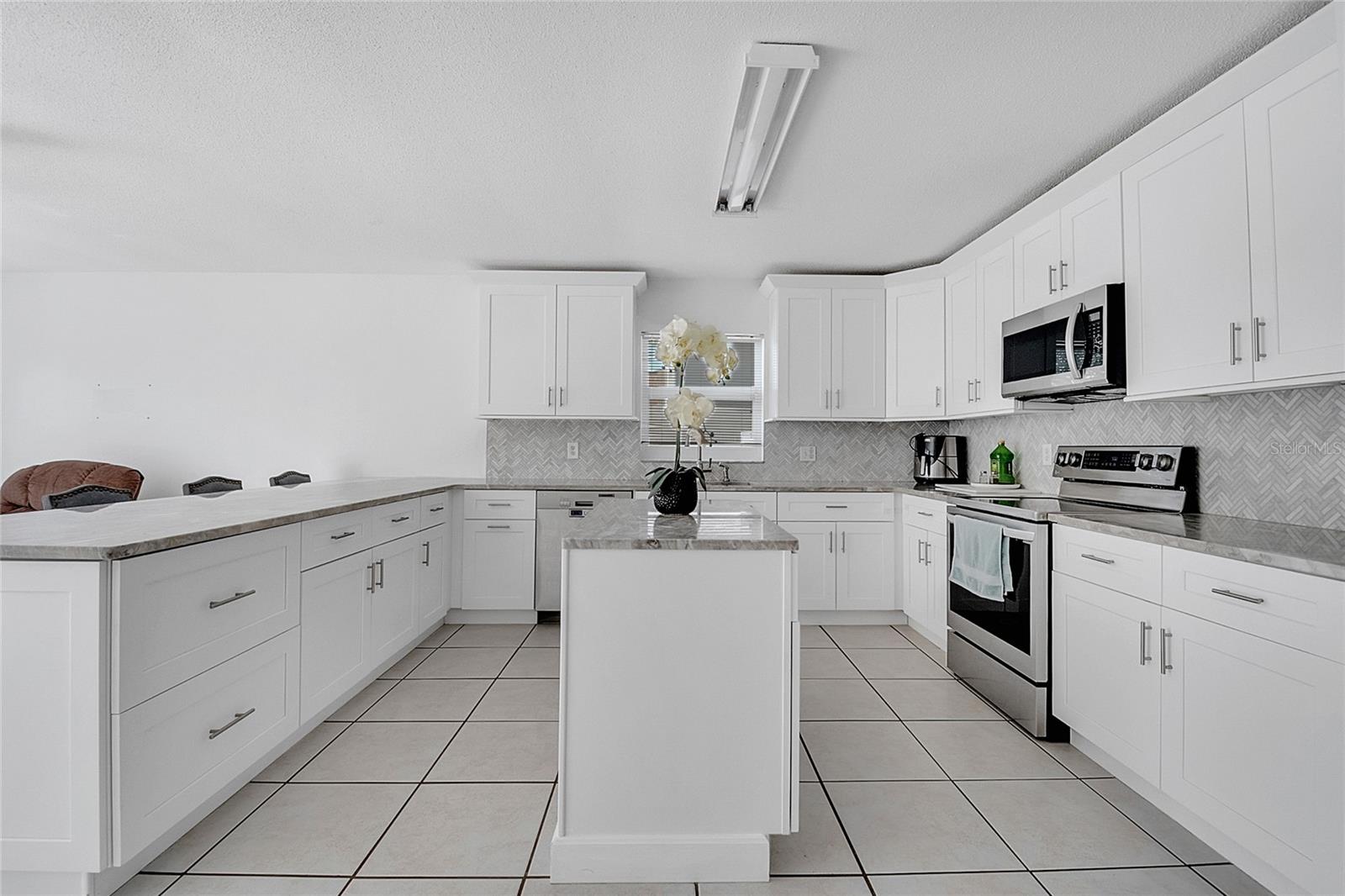 Image 44 of 64 For 3030 Holland Drive